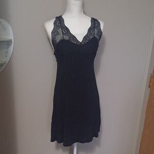 Chic Black Lace Chemise